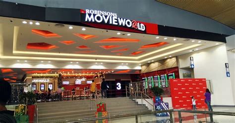 robinsons jaro cinema